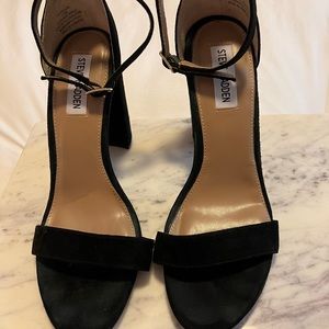 Steve Madden Shoes Steve Madden Black Suede Carrson Heel Size 8.5